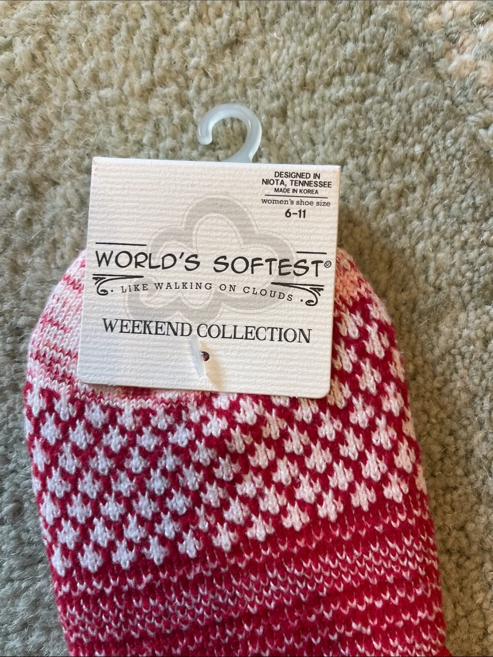 Women’s Red & White No-Show Socks